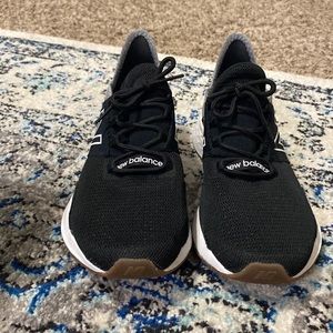 New Balance Fresh Foam Roav sneakers